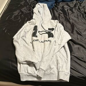 Large Under armour Hoodie